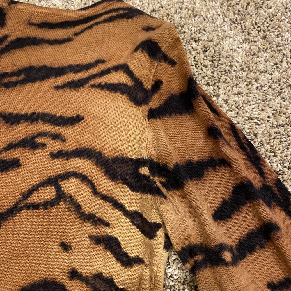 Chaps Sweater - Picture 12 of 14